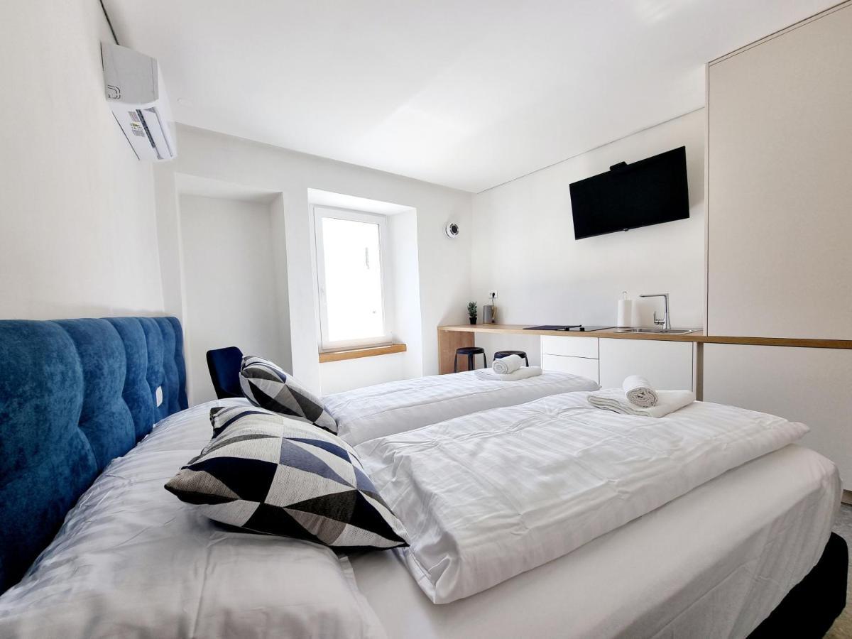 Akvatour Apartments Piran Exterior photo